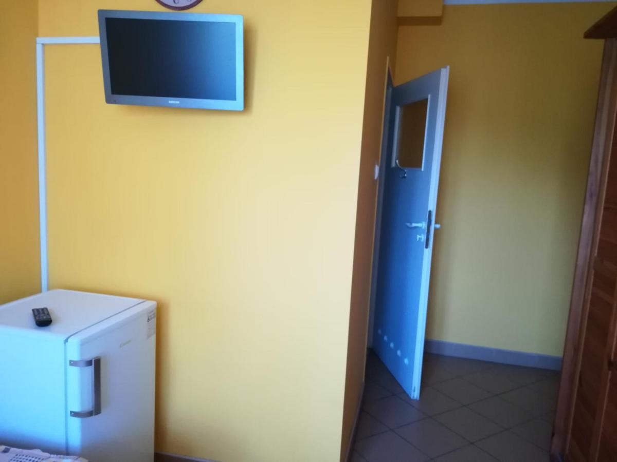 U Wikinga Hotel Zastan Kültér fotó