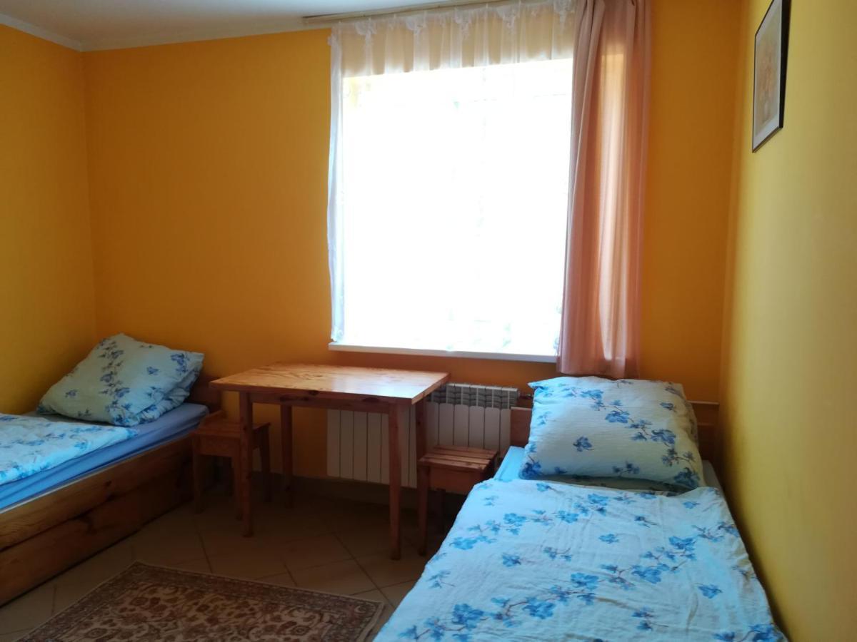 U Wikinga Hotel Zastan Kültér fotó